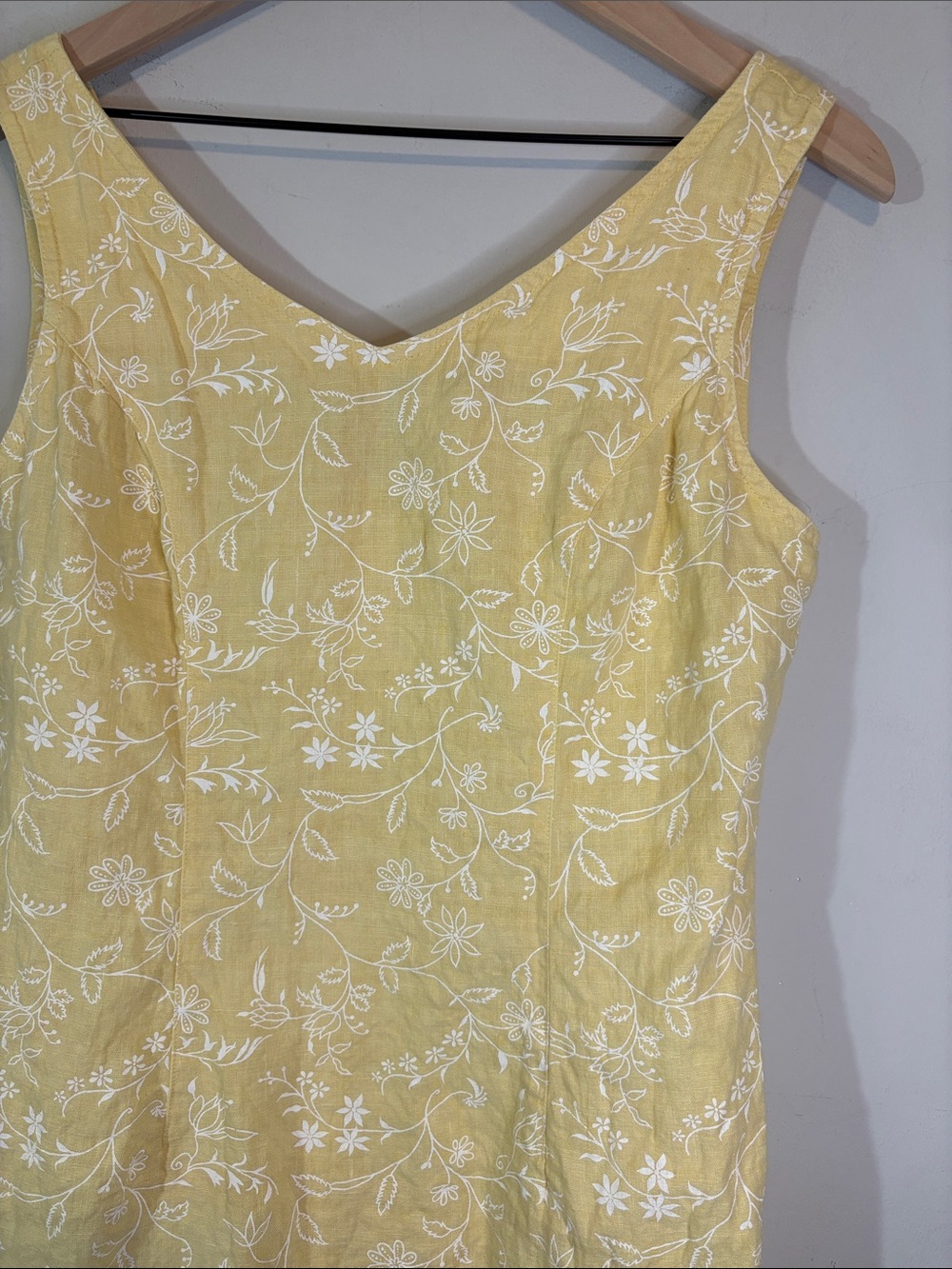 Vintage Dennis Goldsmith 100% Linen Sunny Lemon Yellow and White Floral Print 6